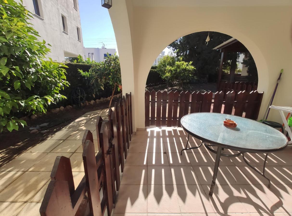 Abitare Cosy Apartment Paphos ภายนอก รูปภาพ