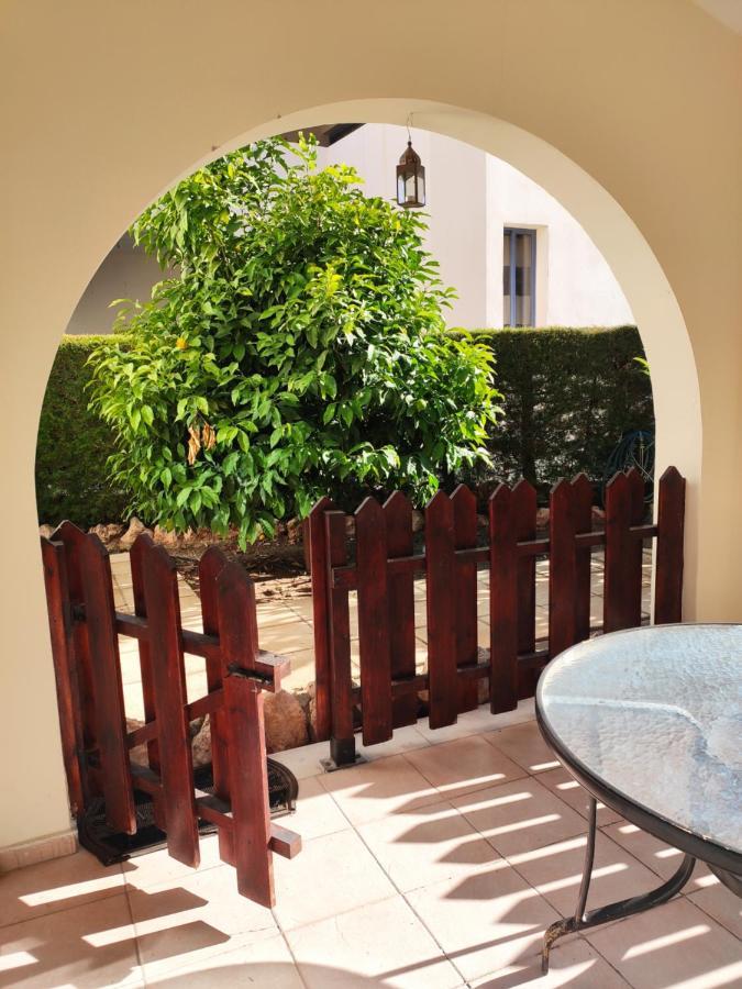 Abitare Cosy Apartment Paphos ภายนอก รูปภาพ