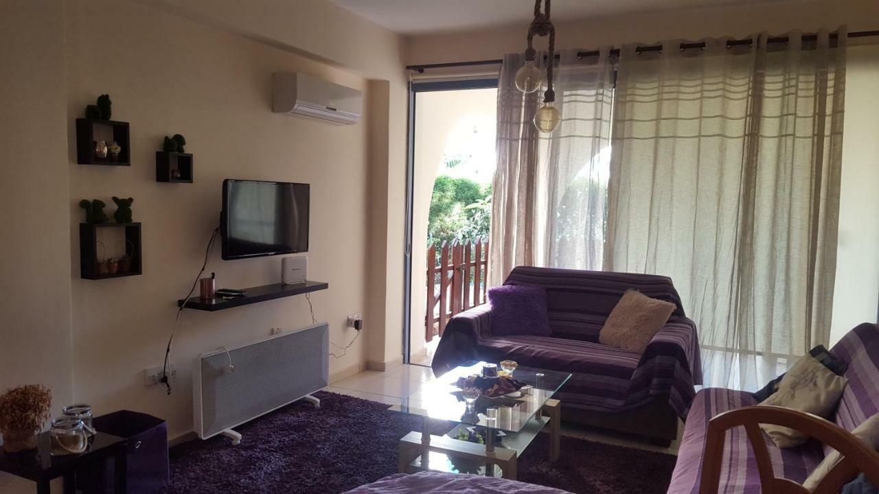 Abitare Cosy Apartment Paphos ภายนอก รูปภาพ